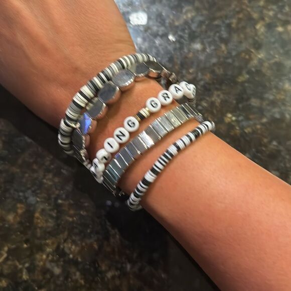 Silver and Black Beaded Bracelet Set - 5 Bracelet SET - “Amazing Grace” NEW - Picture 2 of 4